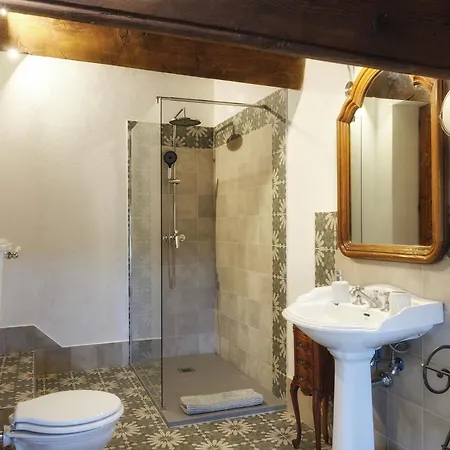 Bed & Breakfast Casal Di Peppe 5*