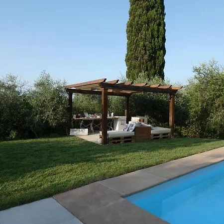 Casal Di Peppe 4* Orentano