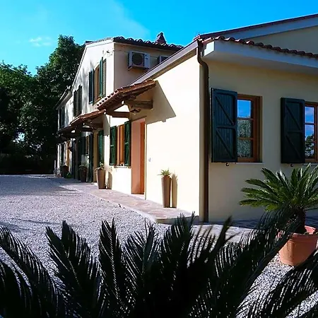 Casal Di Peppe Bed & Breakfast
