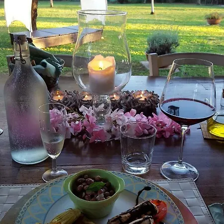 Bed & Breakfast Casal Di Peppe 4*